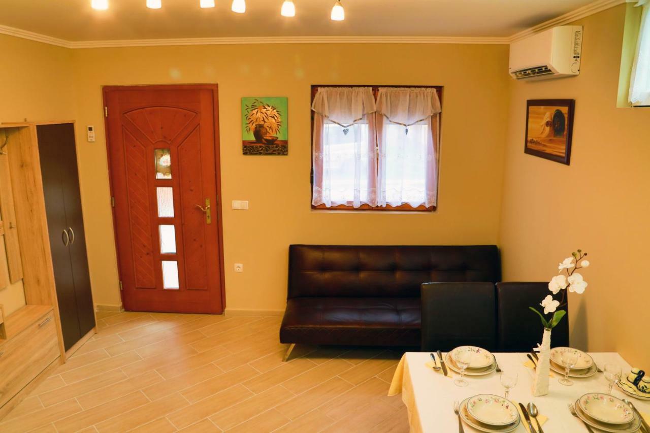 Jazmin Apartman Buzsák Extérieur photo